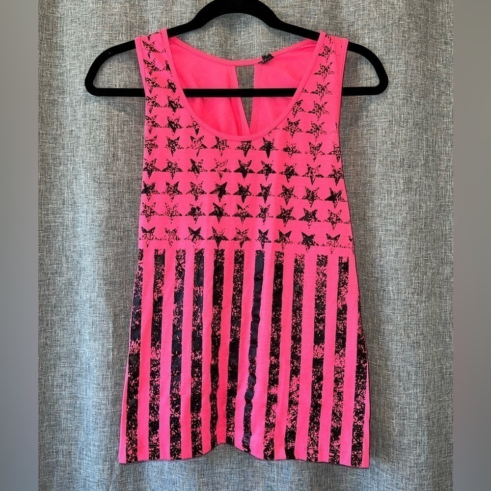 WOMEN'S Material Girl Tank top medium